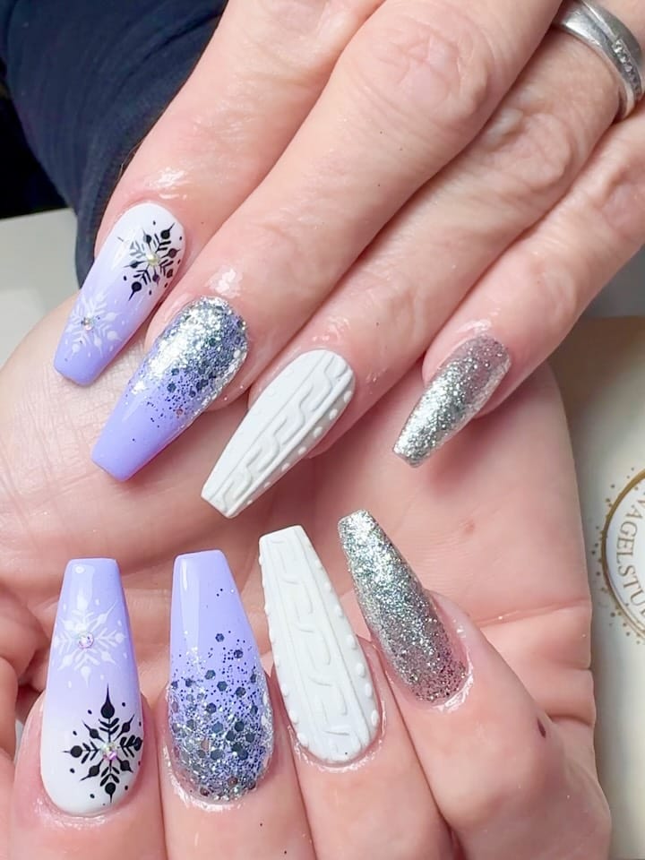 Post 5 by The Nails 80 on Instagram (carousel)