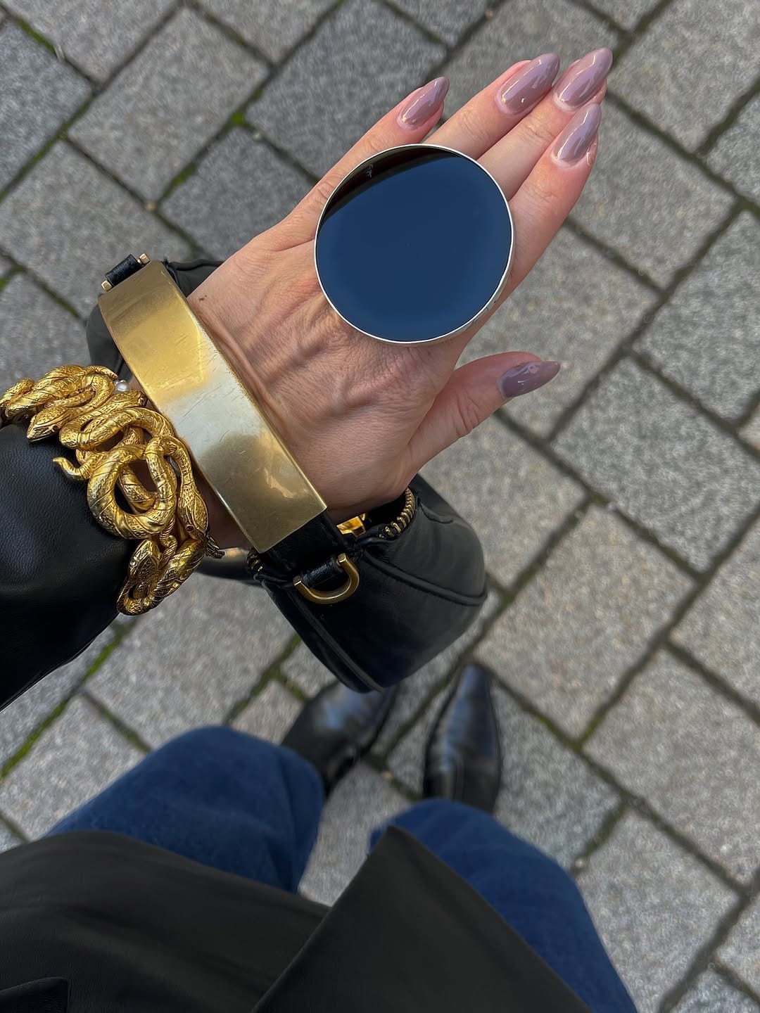 Post 8 by Krisi Lang on Instagram (image)