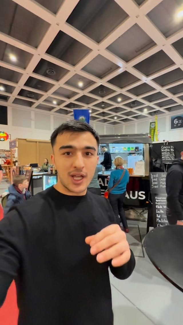 Post 2 by Ormado Kaffeehaus on Instagram (video)