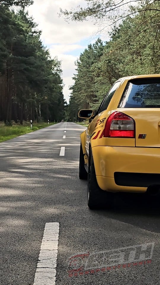 Post 7 by Beth Rennsporttechnik on Instagram (video)