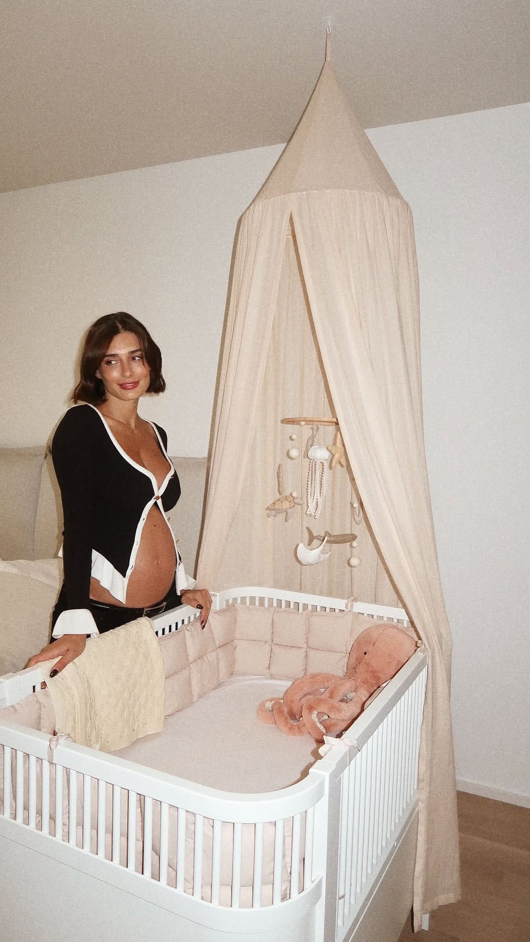 Post 3 by Justin Julia Pezzoni on Instagram (video)