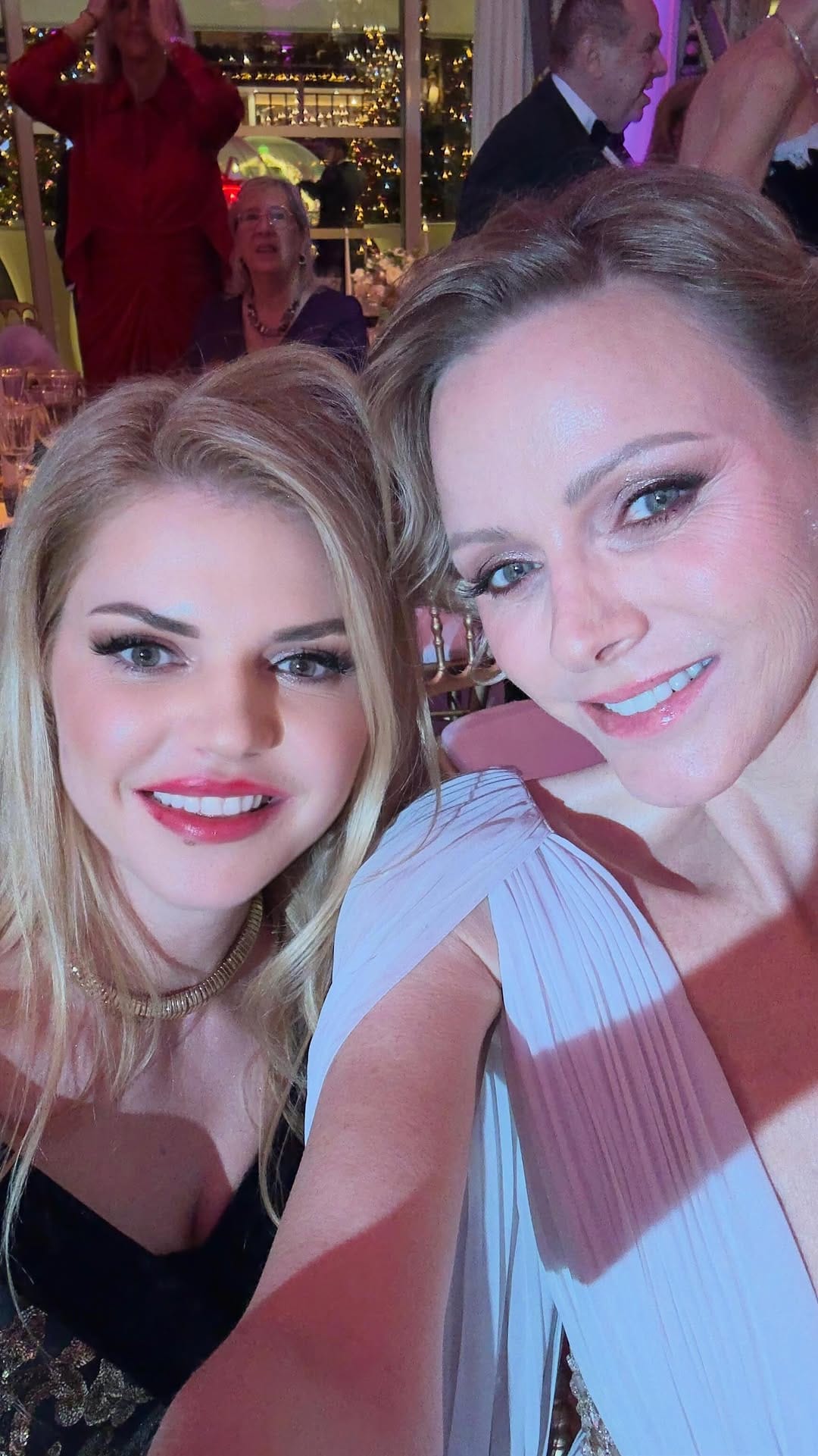 Post 10 by Anna Schneider on Instagram (video)