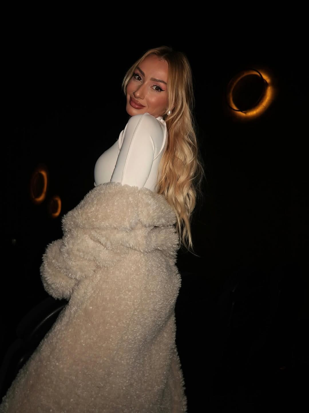 Post 1 by 𝐒☀️𝐟 𝐢 𝐚 on Instagram (carousel)