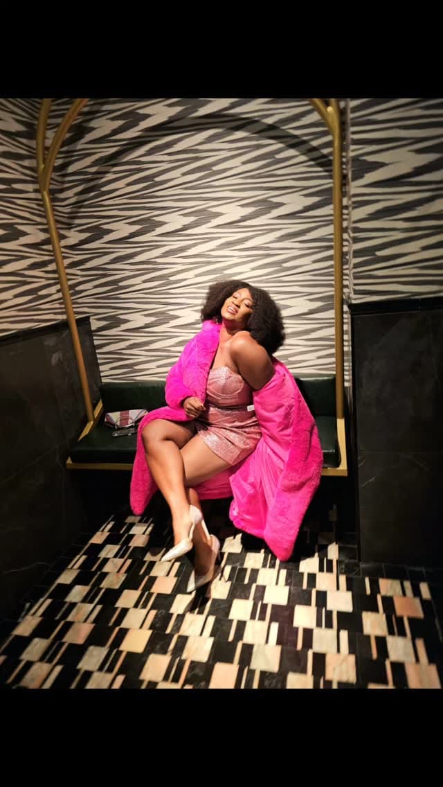 Post 2 by Akese Stylelines on Instagram (video)