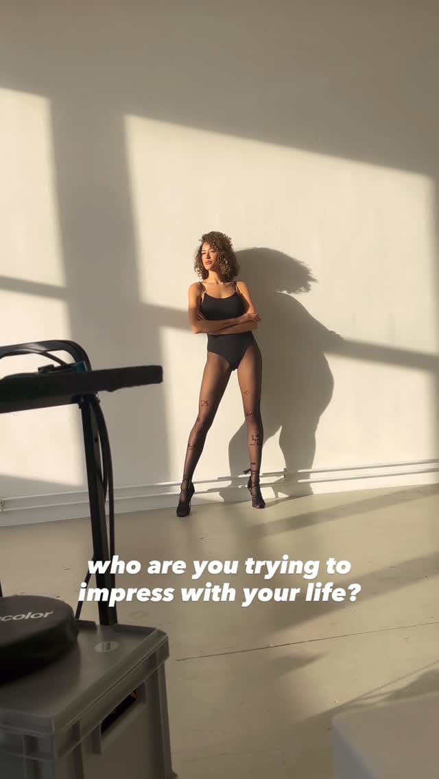 Post 3 by Lovelyn on Instagram (video)
