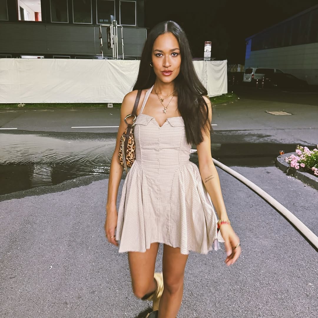 Post 9 by Lovelyn on Instagram (carousel)