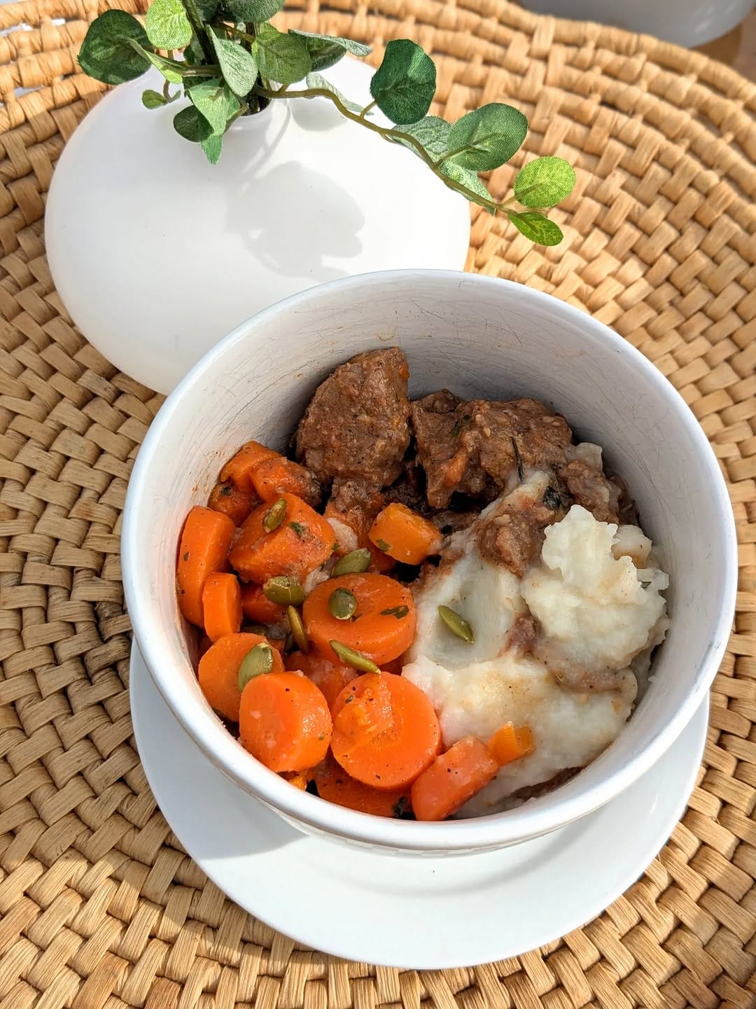 Post 6 by Provenance Meals on Instagram (image)
