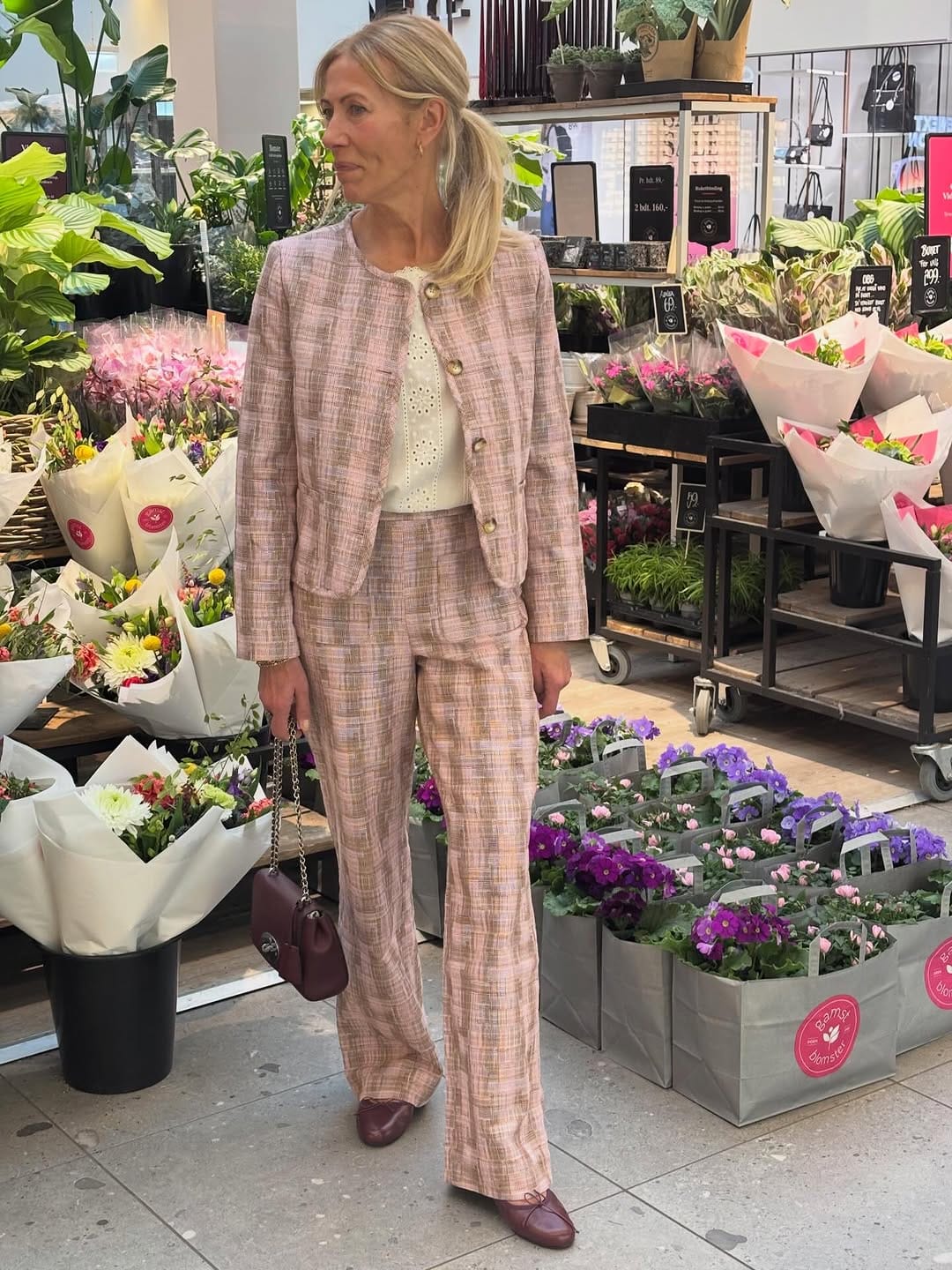 Post 9 by Idé Nyt Lyngby on Instagram (carousel)