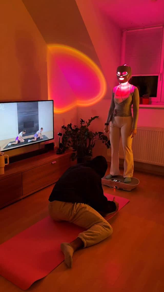 Post 7 by Hannah Marleen on Instagram (video)