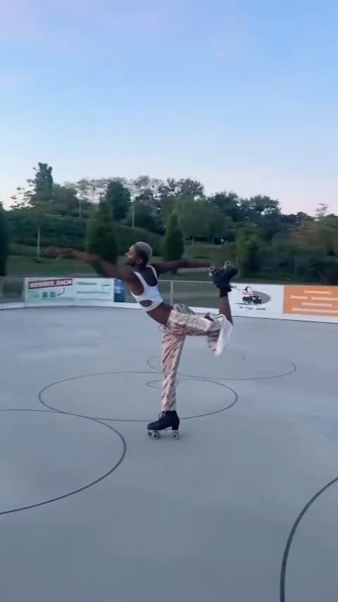 Post 4 by OG AVA on Instagram (video)
