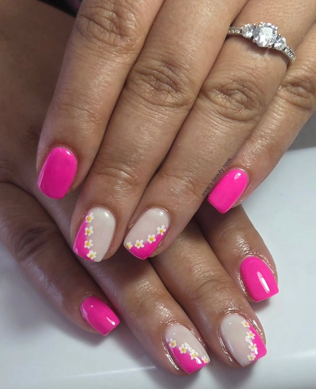 Post 4 by 𝓐𝓷𝓷𝓲𝓮’𝓼 𝓑𝓮𝓪𝓾𝓽𝔂 𝓝𝓸𝓸𝓴 on Instagram (image)
