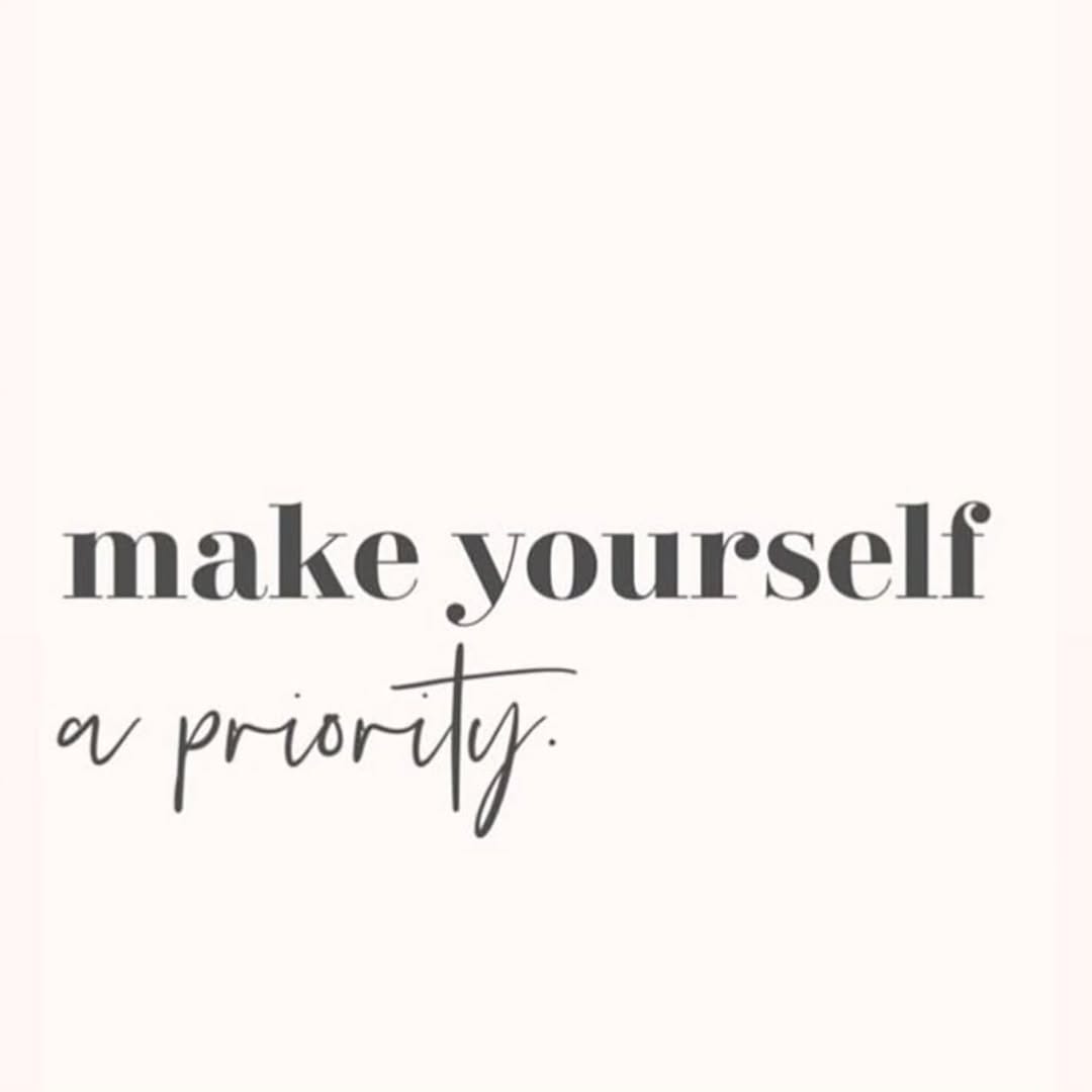 Post 8 by 𝓐𝓷𝓷𝓲𝓮’𝓼 𝓑𝓮𝓪𝓾𝓽𝔂 𝓝𝓸𝓸𝓴 on Instagram (image)