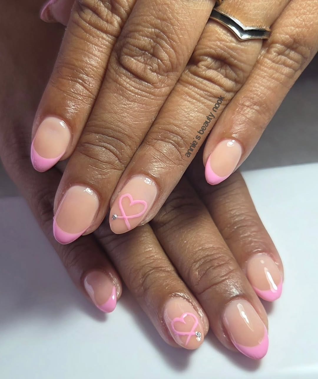 Post 9 by 𝓐𝓷𝓷𝓲𝓮’𝓼 𝓑𝓮𝓪𝓾𝓽𝔂 𝓝𝓸𝓸𝓴 on Instagram (image)