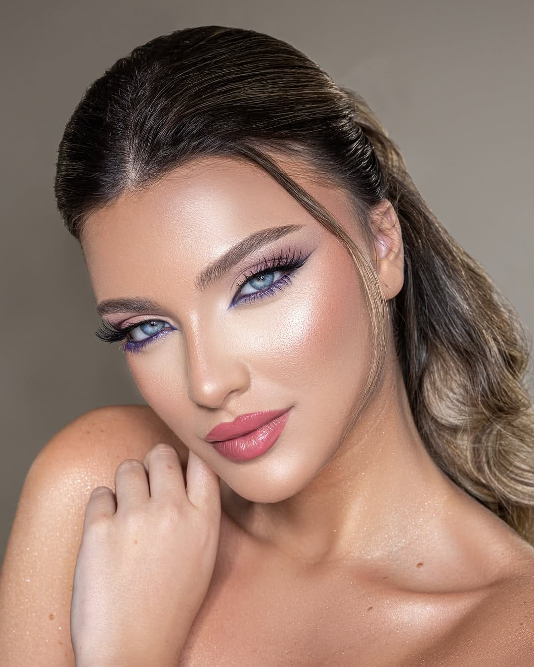 Post 4 by Makeupbymervat on Instagram (image)