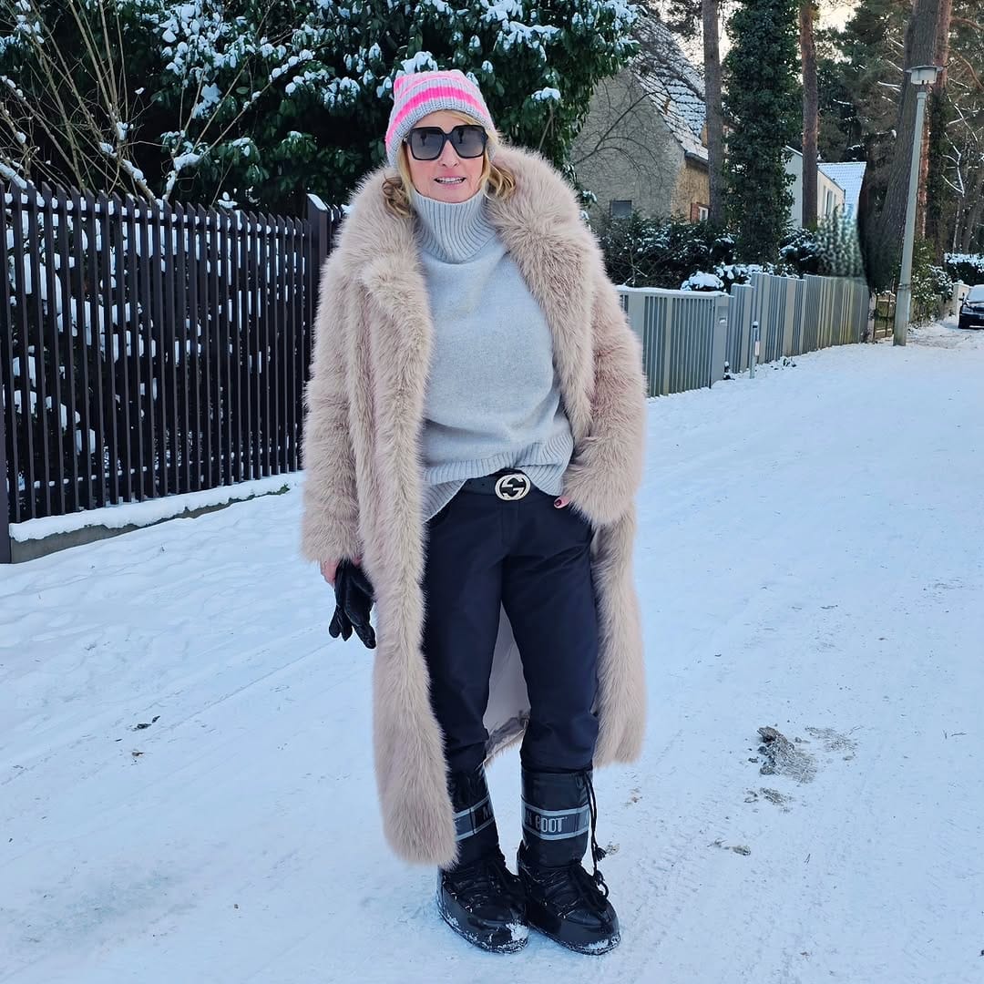 Post 3 by Pia Bogatz  Fashion und Style on Instagram (carousel)