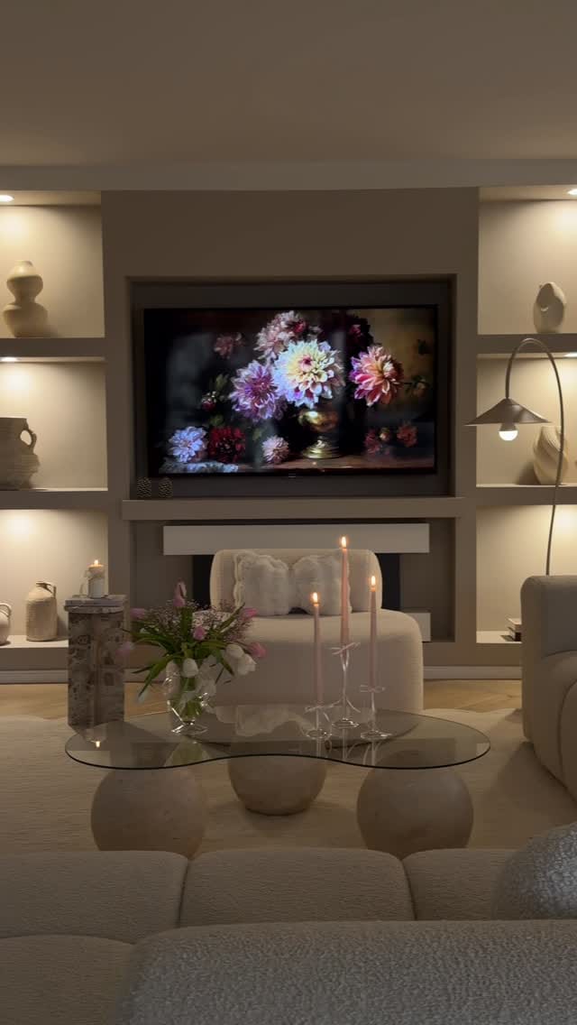 Post 5 by Nevin Yekdar on Instagram (video)