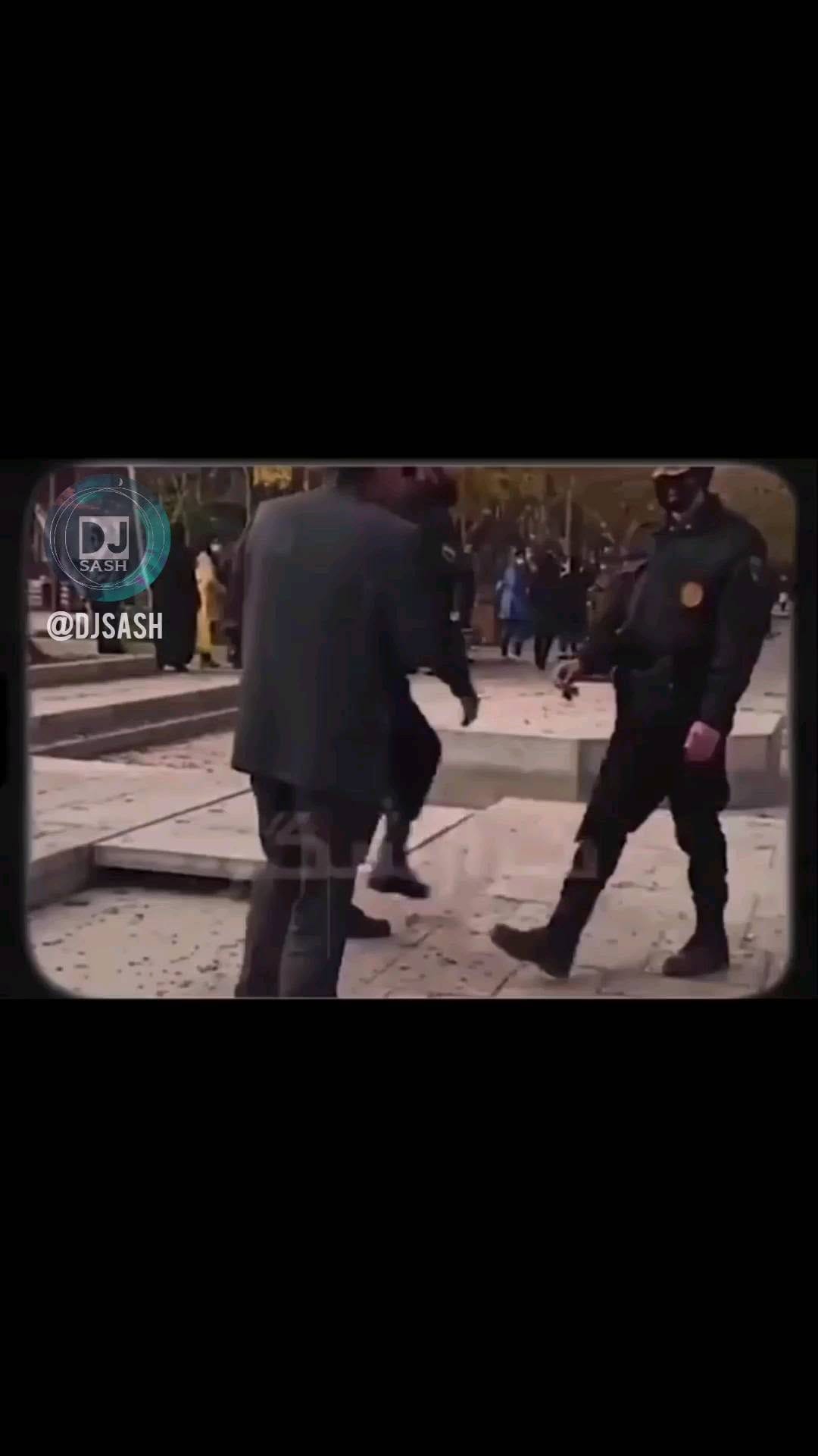 Post 10 by ꧁♡ঔৣ*•.¸ន០Ʀ០⩏នϦ¸.•*ঔৣ♡꧂ on Instagram (video)