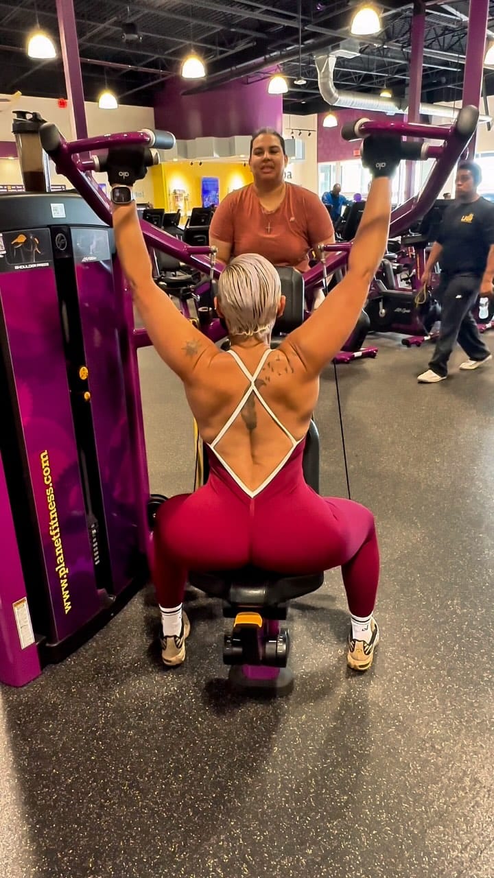 Post 9 by Katherine Viera on Instagram (video)
