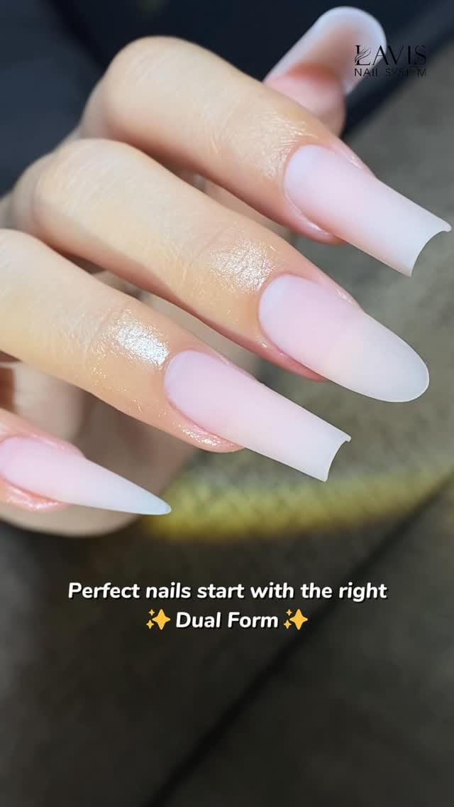 Post 6 by Lavis Nail System (All products for nail beauty) on Instagram (video)
