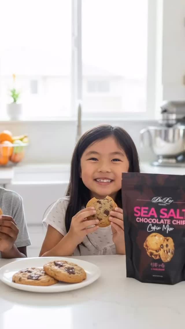 Post 1 by De L'or Cakery 🧁| Baker 🧁| NYC on Instagram (video)