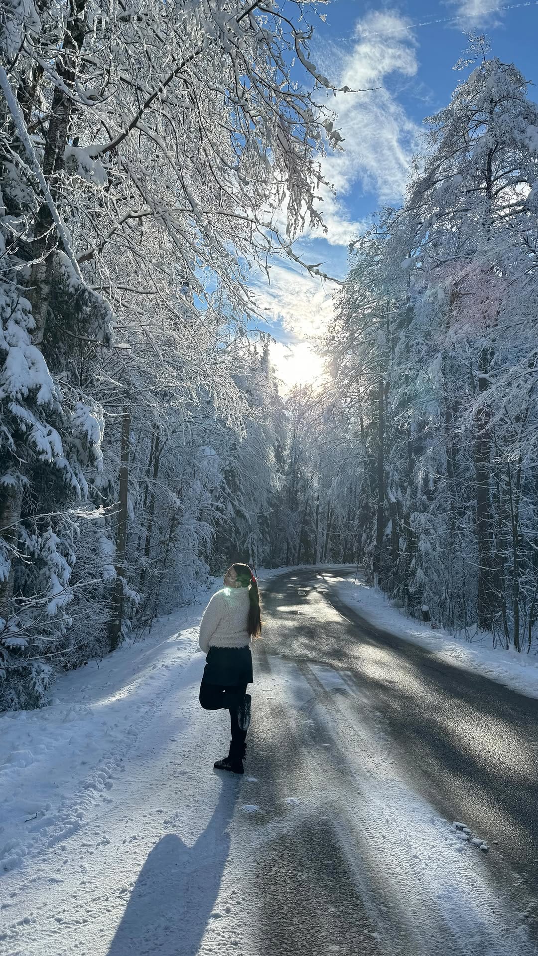 Post 3 by Julia ♡ on Instagram (video)