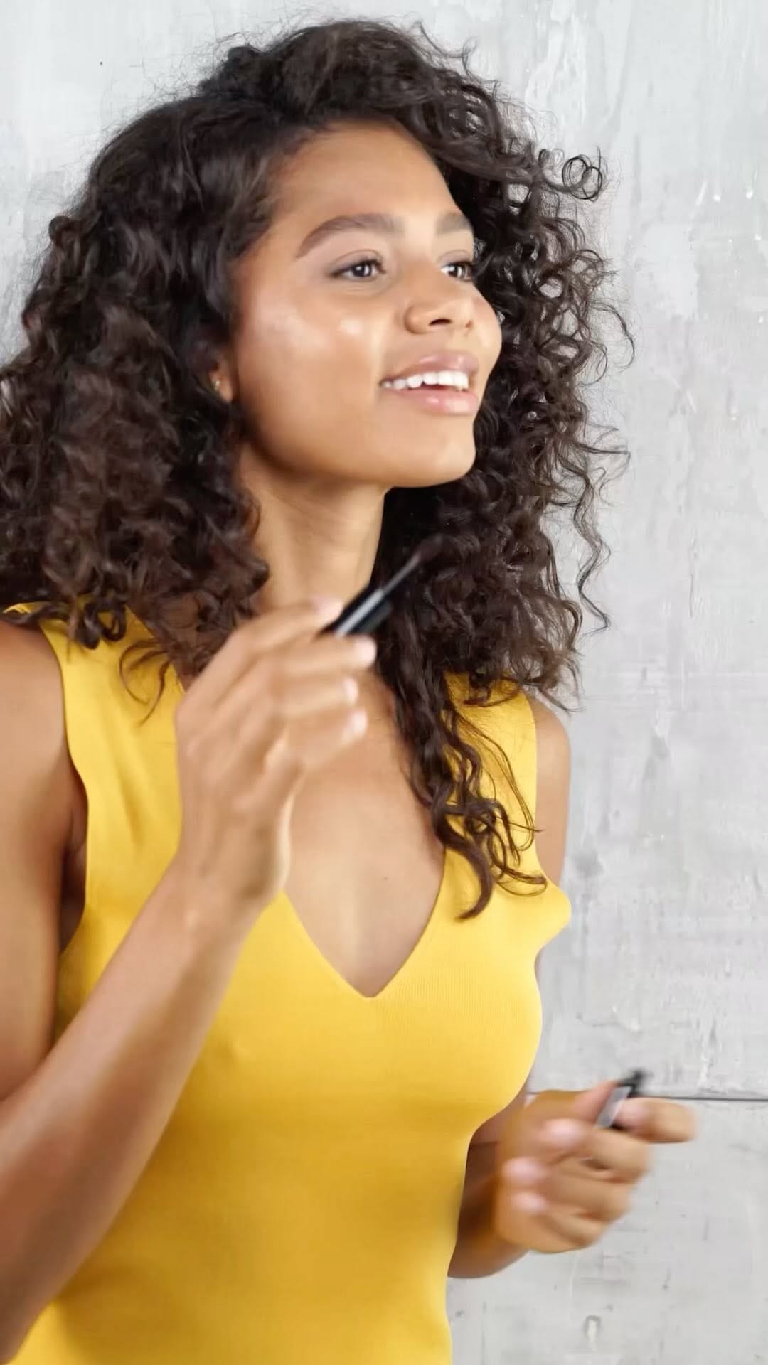 Post 9 by Joyce Almeida on Instagram (video)