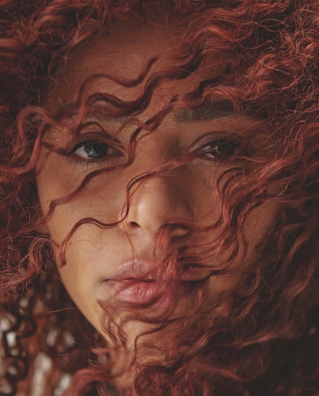Post 2 by Joyce Almeida on Instagram (image)