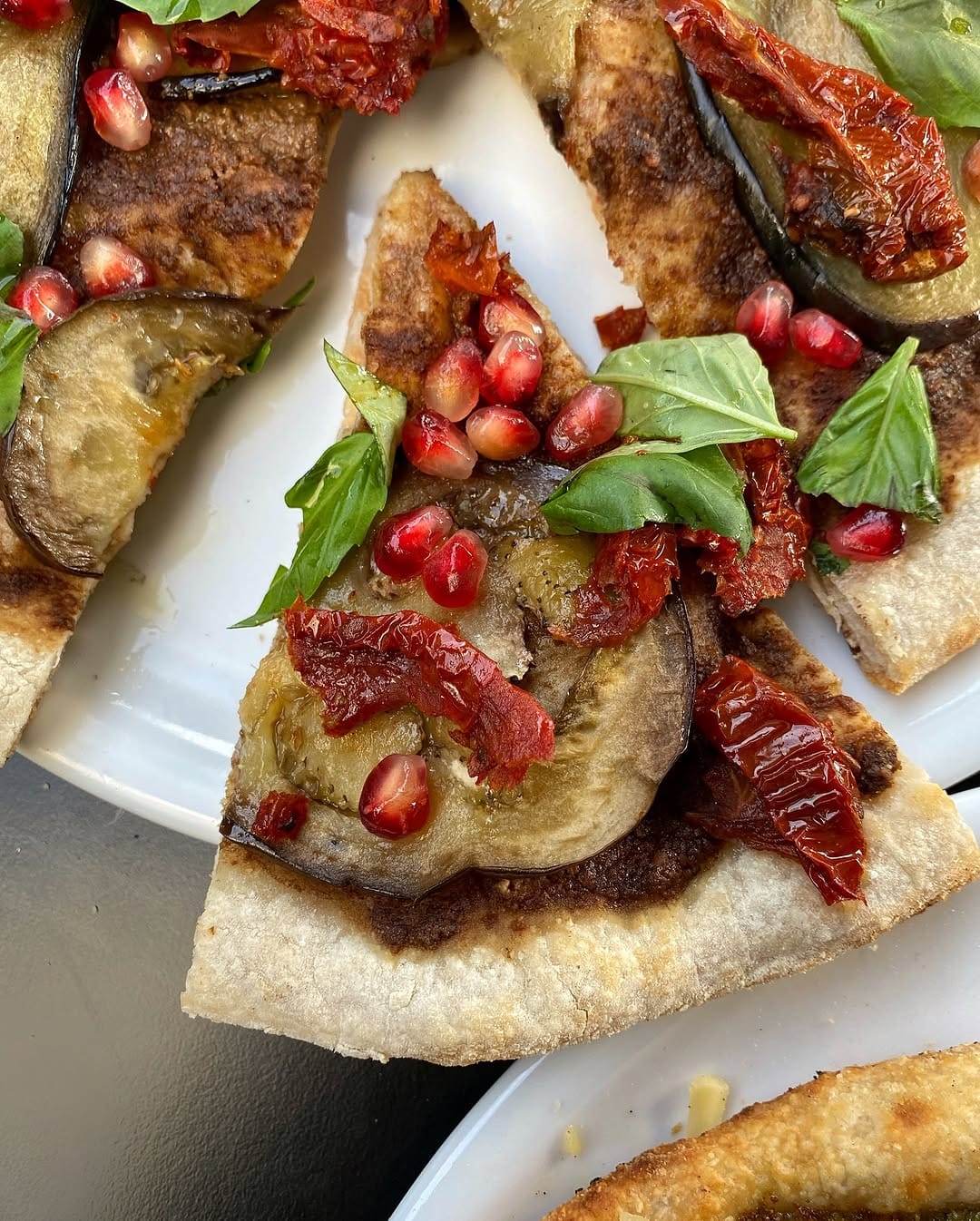 Post 3 by VEGAN GUIDE BERLIN on Instagram (carousel)
