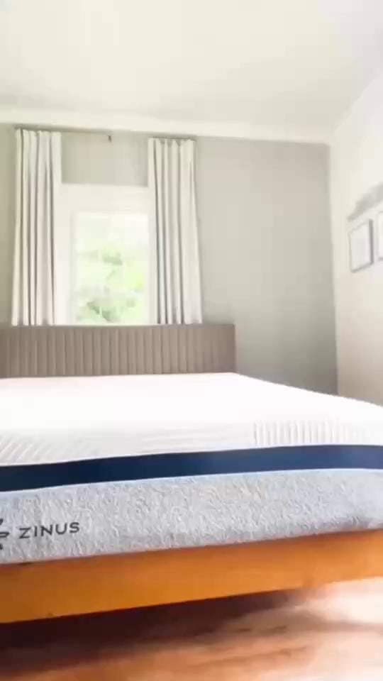 Post 4 by Zinus on Instagram (video)
