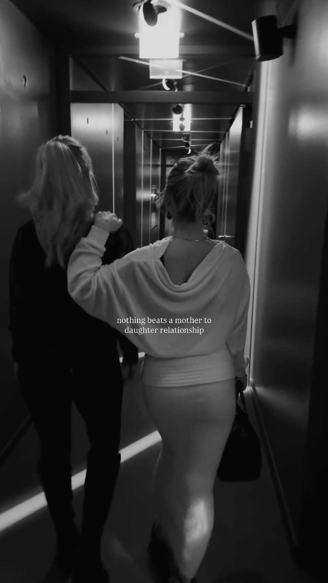 Post 4 by lilly sophie on Instagram (video)