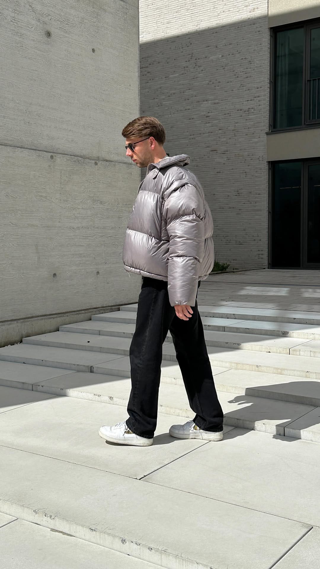 Post 2 by NICOLÁS K. | STREETSTYLE | INSPO on Instagram (video)