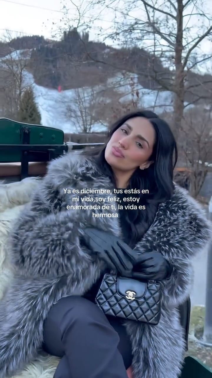 Post 7 by 𝗖𝗮𝗿𝗹𝗮 𝗕𝗮𝗻𝗱𝗮 on Instagram (video)