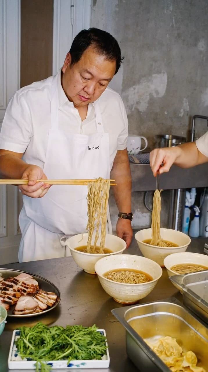 Post 7 by The Duc Ngo&Hyunjung Kim|Cooking Lab&Art Space on Instagram (video)