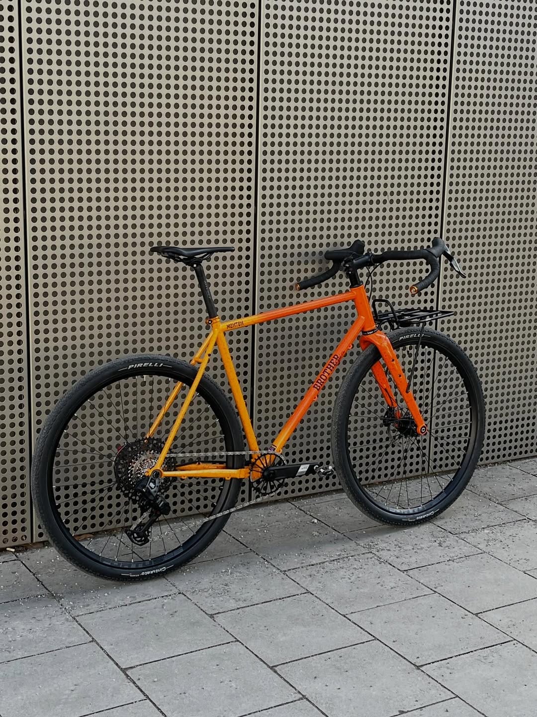 Post 1 by Guten Biken on Instagram (carousel)