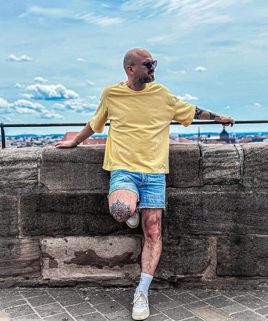 Post 9 by Tayfun on Instagram (image)