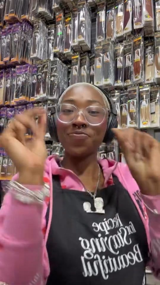 Post 2 by The Hair Palace on Instagram (video)