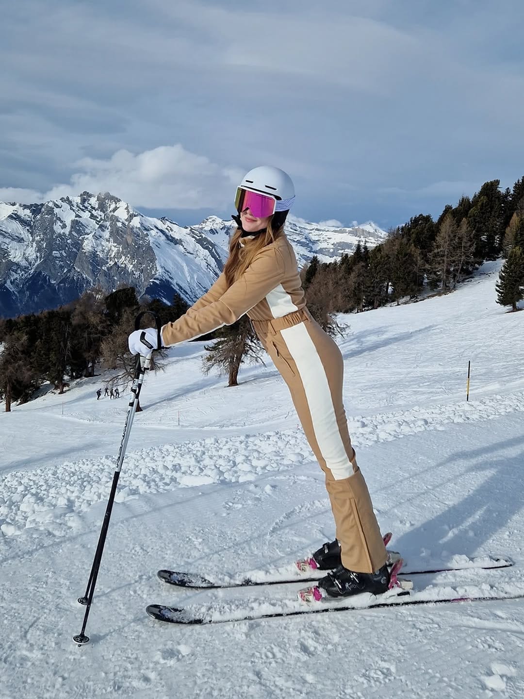Post 1 by Lara Felicitas | Fashion & Travel on Instagram (carousel)