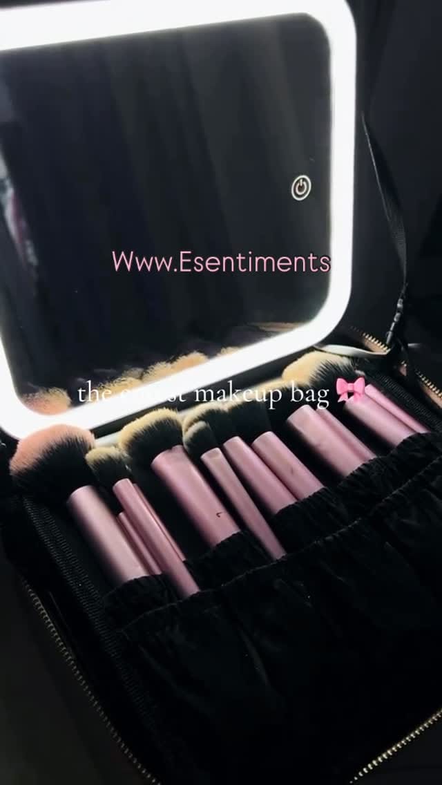 Post 1 by Esentiments on Instagram (video)