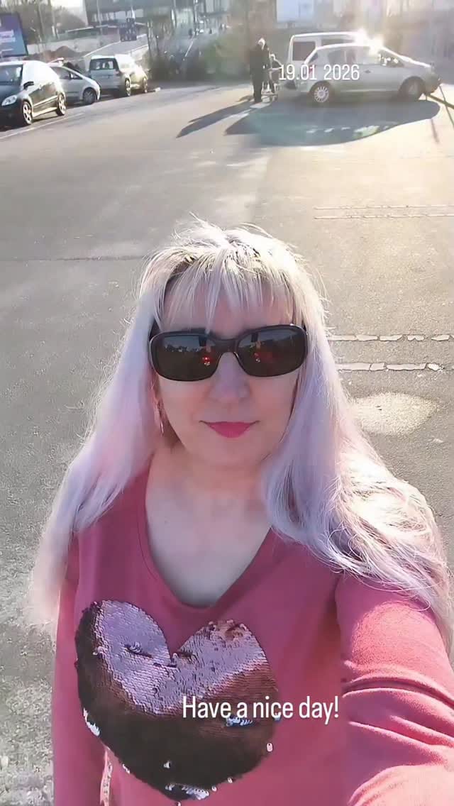 Post 3 by Silvia Popescu on Instagram (video)