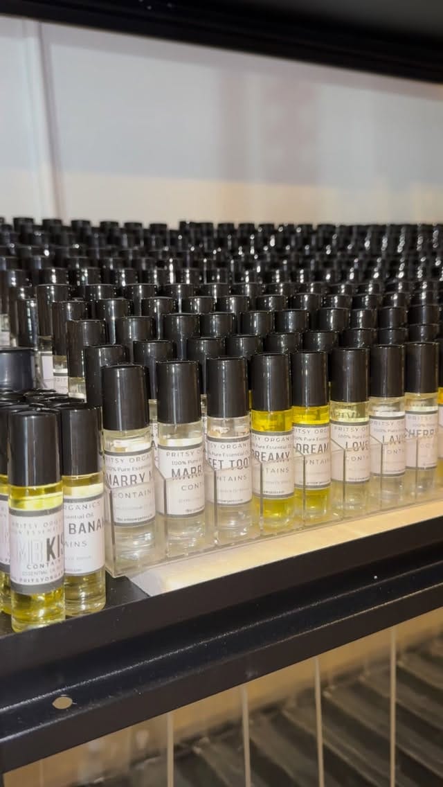 Post 1 by Luxury Bodybutters on Instagram (video)
