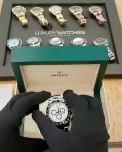 Post 6 by Luxurywatches Munich on Instagram (carousel)