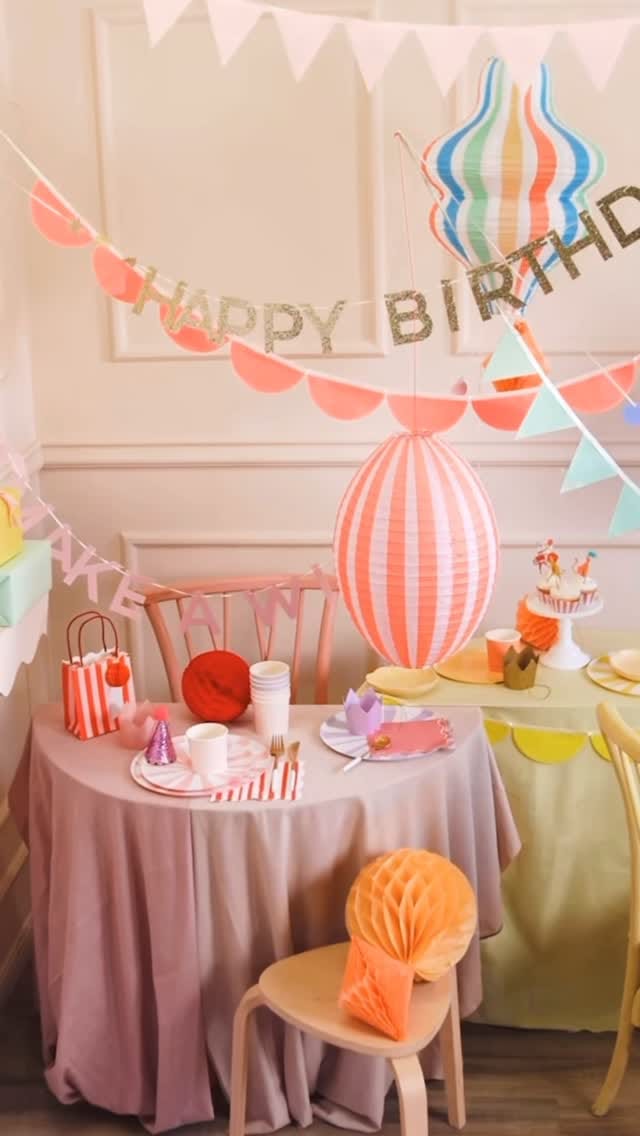 Post 3 by Relish Decor on Instagram (video)