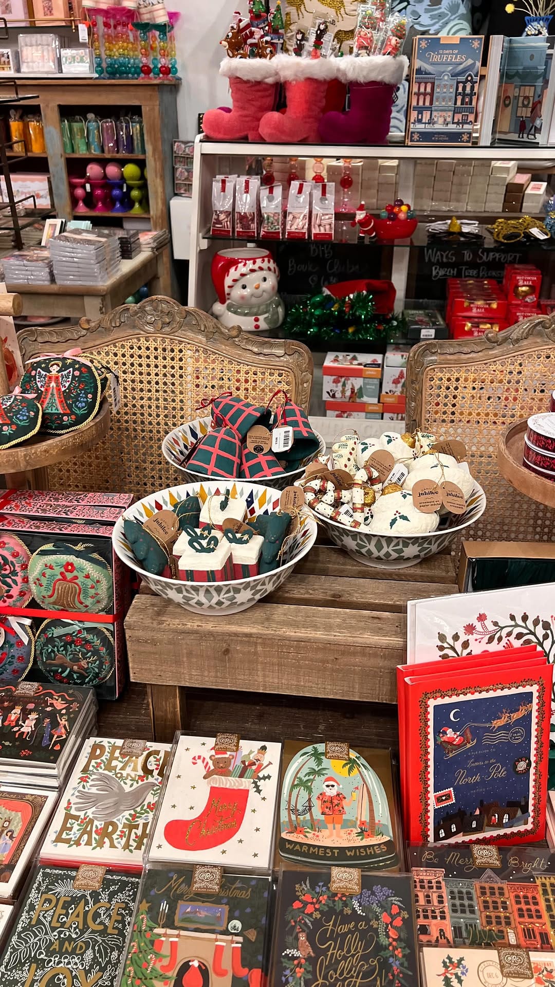 Post 6 by Relish Decor on Instagram (video)