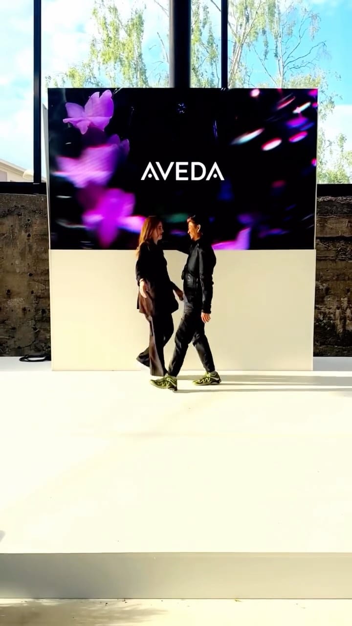Post 2 by Hanaa Topcu Schön & Sein Aveda Concept Salon und Shop on Instagram (video)