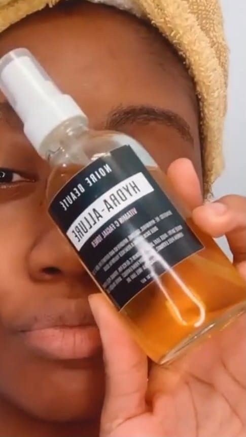 Post 10 by NOIRE BEAUTÉ ® on Instagram (video)