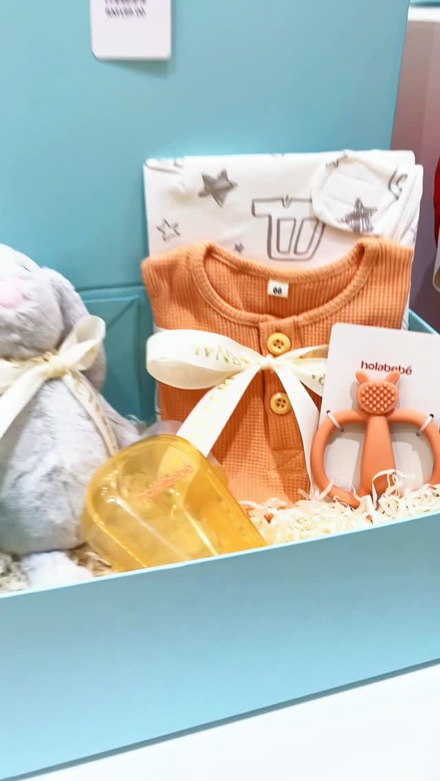 Post 5 by Holabebe on Instagram (video)