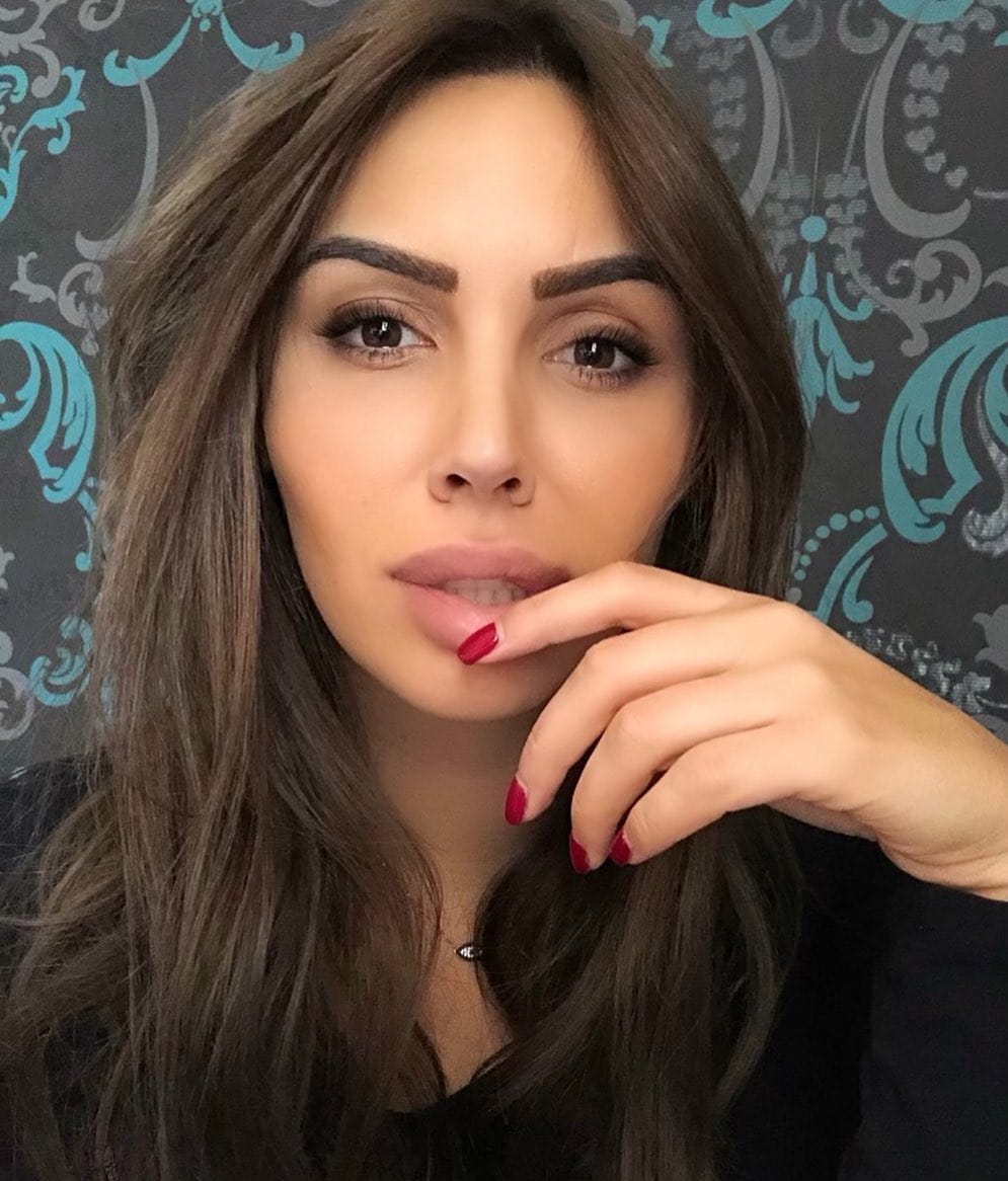 Post 3 by Xristina Beauty on Instagram (image)