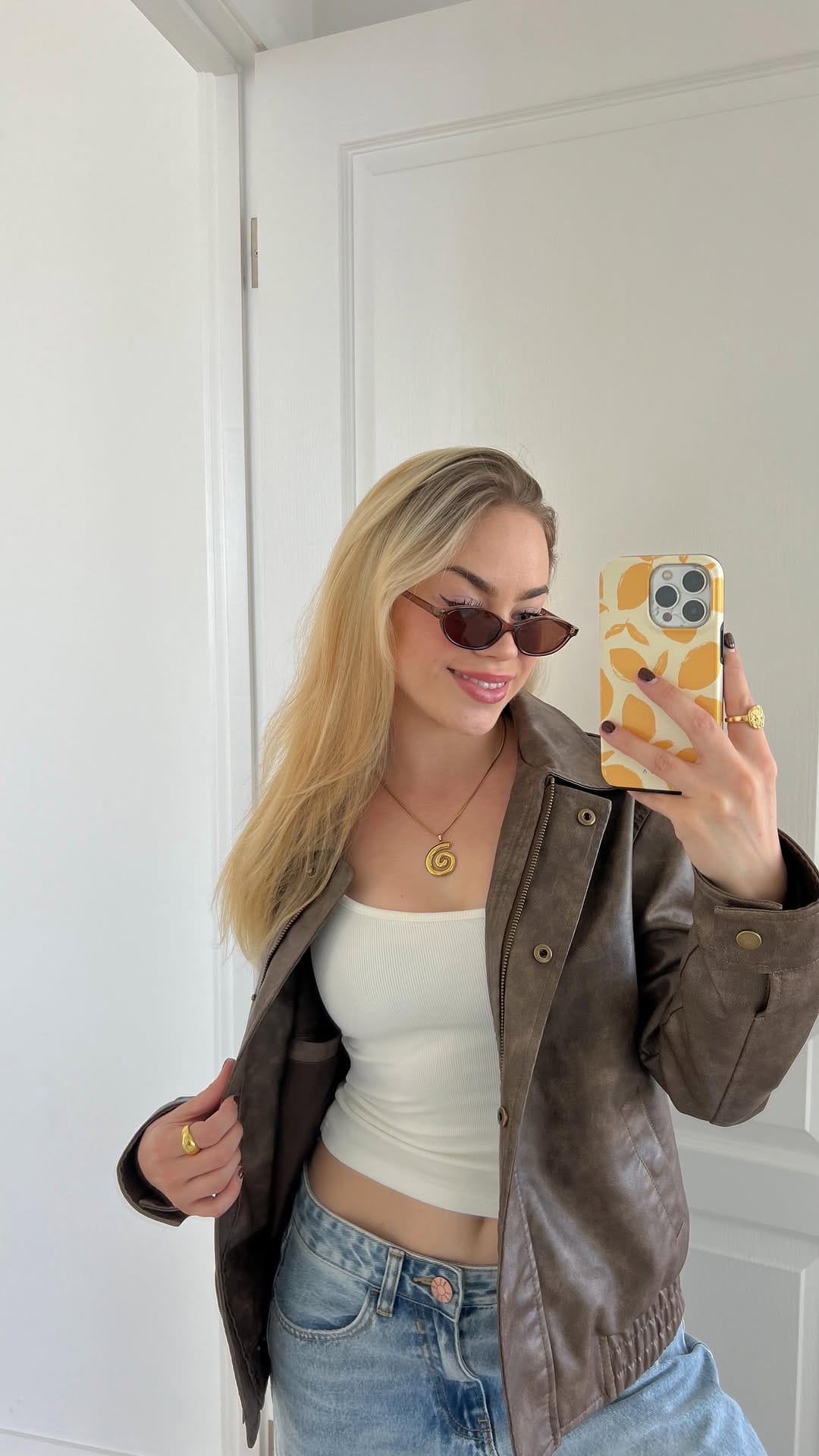 Post 10 by Jenny Blenk | Content Creator on Instagram (video)