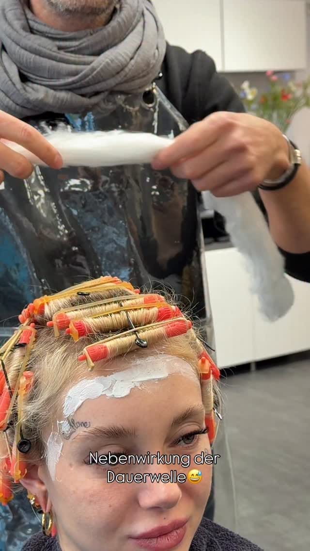 Post 3 by HAIR BY MEDINE on Instagram (video)