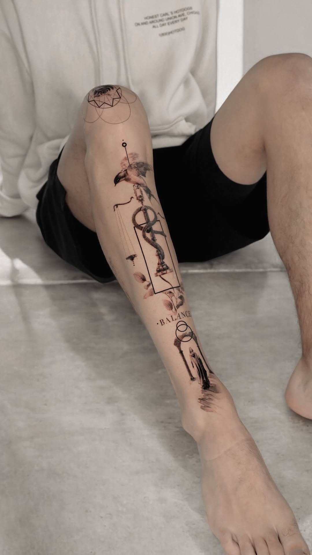 Post 2 by tattoostudio berlin on Instagram (video)